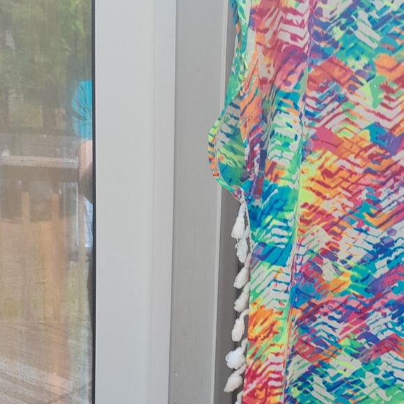 Beach By Design Red and Blue  Multicolor Swim Coverup for Beach Days With Tassel - Picture 8 of 10